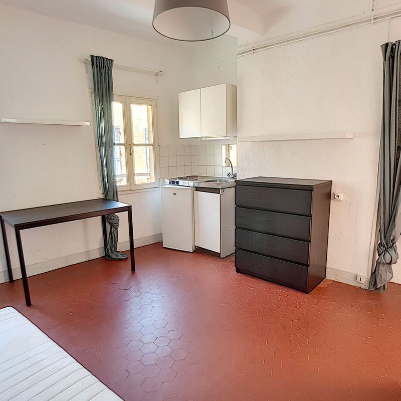 Appartement Aix En Provence 1 pièce(s) 15.19 m2 semi meublé
