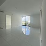 Rent 2 bedroom apartment of 950 m² in Doral
