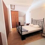Rent 1 bedroom apartment of 86 m² in Ixelles