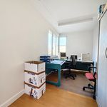 Rent 1 bedroom apartment of 540 m² in Woluwe-Saint-Lambert