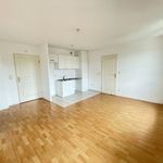 Rent 3 bedroom apartment of 55 m² in Orléans