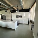 Huur 2 slaapkamer appartement van 200 m² in Eindhoven