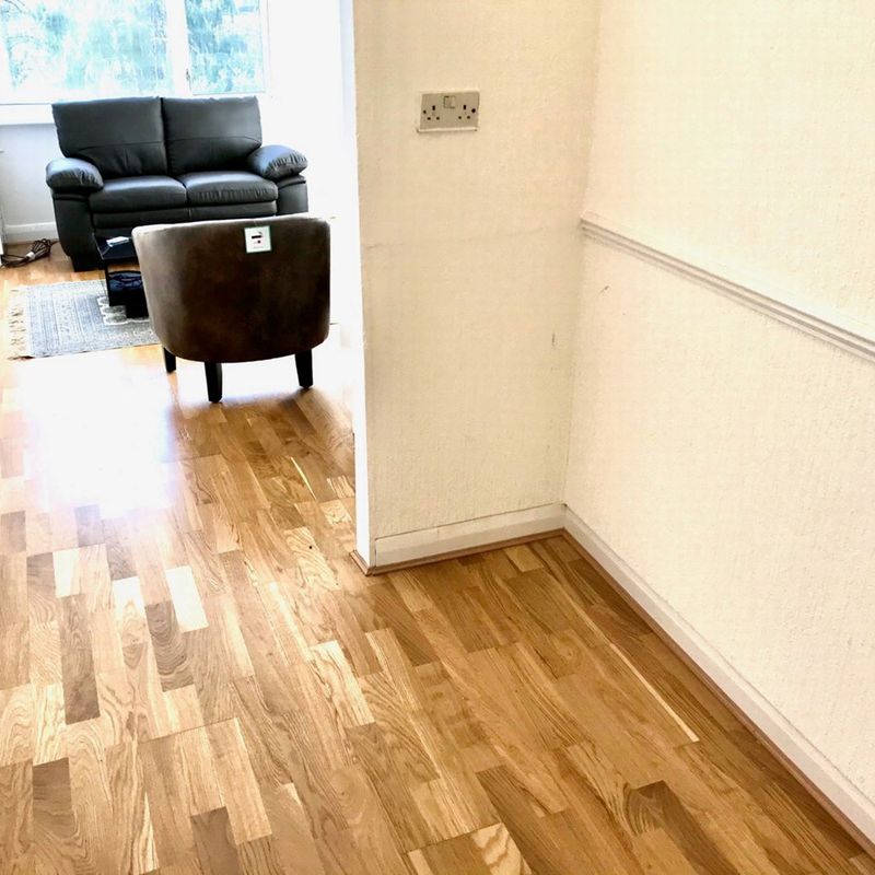To Rent Windermere Avenue, Wembley, Middlesex, HA9 Rowarth