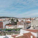 Rent 3 bedroom apartment in Lisbon