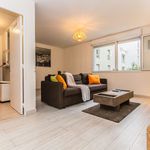 Rent 3 bedroom apartment of 44 m² in Saint-Denis