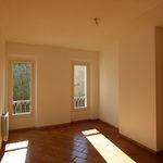 Appartement de 82 m² avec 3 chambre(s) en location à Hyères