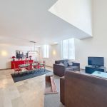 Rent 2 bedroom apartment of 132 m² in Brussel