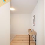 Rent 4 bedroom apartment of 65 m² in Porto