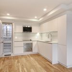 Rent 1 bedroom apartment of 83 m² in Montreal