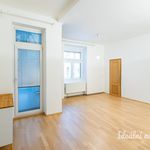 Rent 3 bedroom apartment of 86 m² in Prague