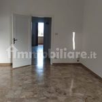 Affitto 5 camera appartamento di 120 m² in San Casciano in Val di Pesa