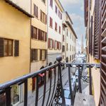 Affitto 2 camera appartamento in Firenze