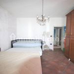 Affitto 5 camera appartamento di 160 m² in Ferrara