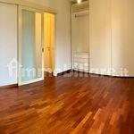 Rent 3 bedroom apartment of 132 m² in Cusago