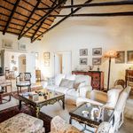 Rent 5 bedroom house of 425 m² in Johannesburg