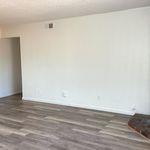 Rent 2 bedroom apartment of 65 m² in Sacramento