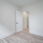2 bedroom apartment of 398 sq. ft in Hamilton