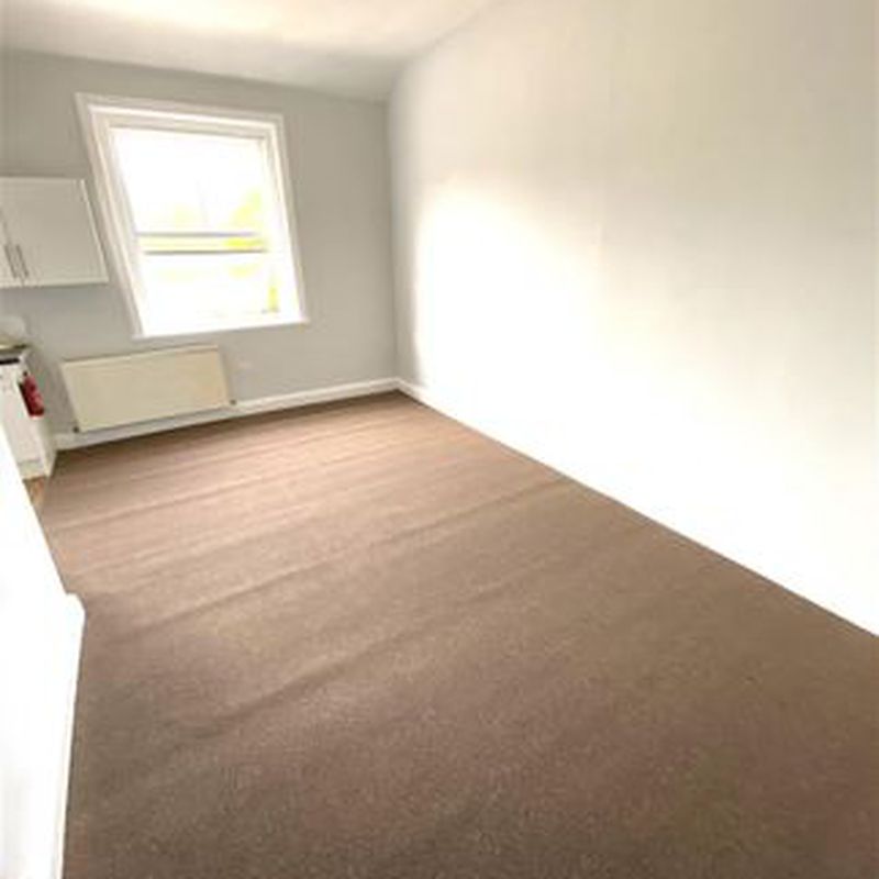 Property to rent in Liverpool Road, Kidsgrove, Stoke-On-Trent ST7