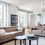 Appartement de 151 m² avec 3 chambre(s) en location à Paris
