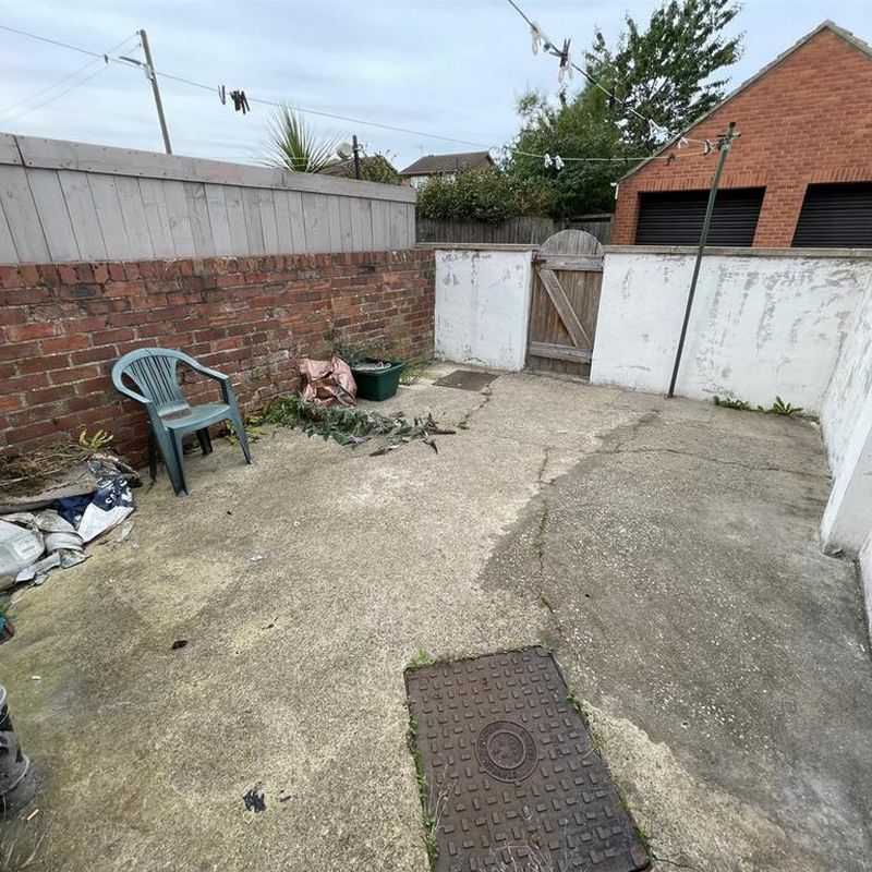 2 bedroom terraced house to rent Browney