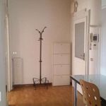 Rent 3 bedroom apartment of 75 m² in Milan