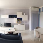 Affitto 3 camera appartamento di 88 m² in Viareggio