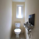 Rent 6 bedroom house in Cardiff