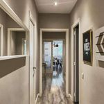Rent 4 bedroom apartment of 90 m² in Barcelona