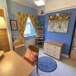 Rent 4 bedroom house in Borehamwood