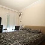 Rent 4 bedroom house of 222 m² in Marbella