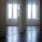 Rent 4 bedroom apartment of 640 m² in Saint-Quentin