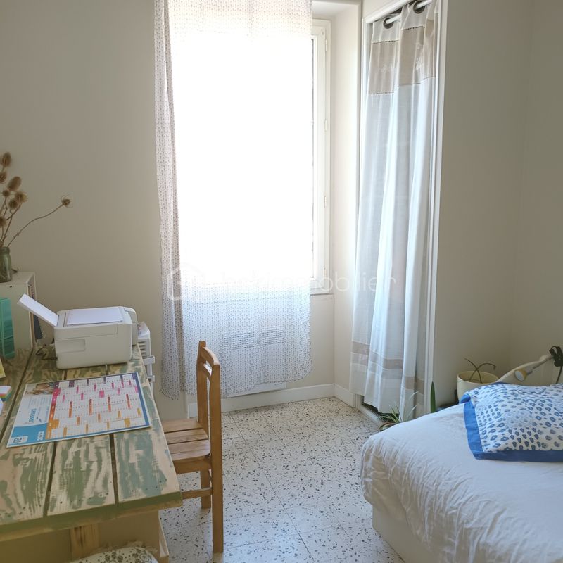 Appartement de 51 m² à Remoulins Castillon-du-Gard