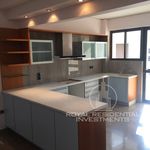 Rent 4 bedroom apartment of 200 m² in Kentro