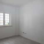 Rent 4 bedroom house of 20323 m² in Loures