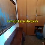 Affitto 3 camera appartamento di 150 m² in Sanremo