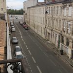 Rent 5 bedroom apartment of 151 m² in Bordeaux