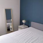 Rent 5 bedroom apartment of 71 m² in Rennes