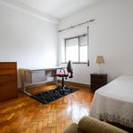 Alugar 4 quarto apartamento em Lisboa