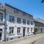 Rent 2 bedroom apartment of 122 m² in Krefeld