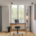 Rent 2 bedroom apartment of 1350 m² in Lyon