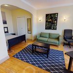 Appartement de 344 m² avec 1 chambre(s) en location à Montréal