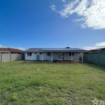 Rent 4 bedroom house of 640 m² in Forster - Tuncurry