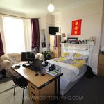 Rent 9 bedroom house in Yorkshire And The Humber