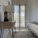 Rent 4 bedroom house of 292 m² in Estepona