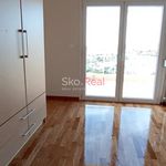 Rent 4 bedroom house of 224 m² in Nea Raidestos