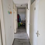 Huur 2 slaapkamer appartement van 72 m² in Almere