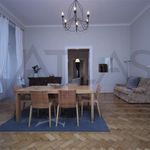 Pronajměte si 4 ložnic/e byt o rozloze 160 m² v Praha