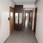İstanbul konumunda 5 yatak odalı 160 m² daire
