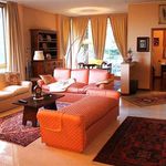 Rent 5 bedroom apartment of 215 m² in Segrate