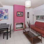 Rent a room of 190 m² in Alcalá de Henares